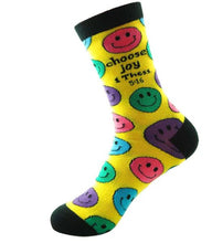 Load image into Gallery viewer, Crew Socks - Choose Joy
